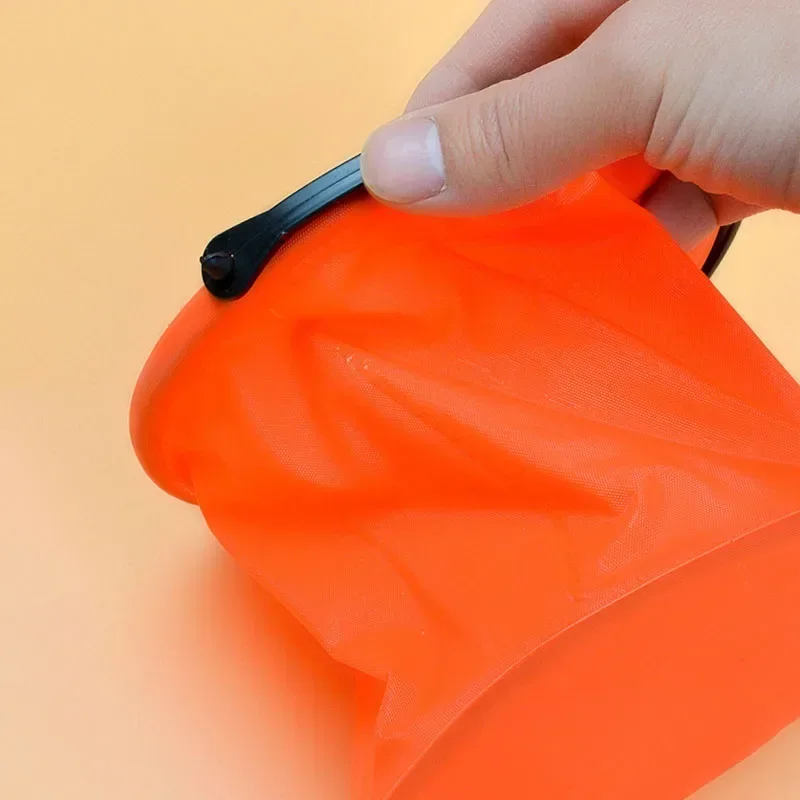 Beach Sand Bucket Toy  Collaps - مراجعة Gardening Tools Toddler وسعره